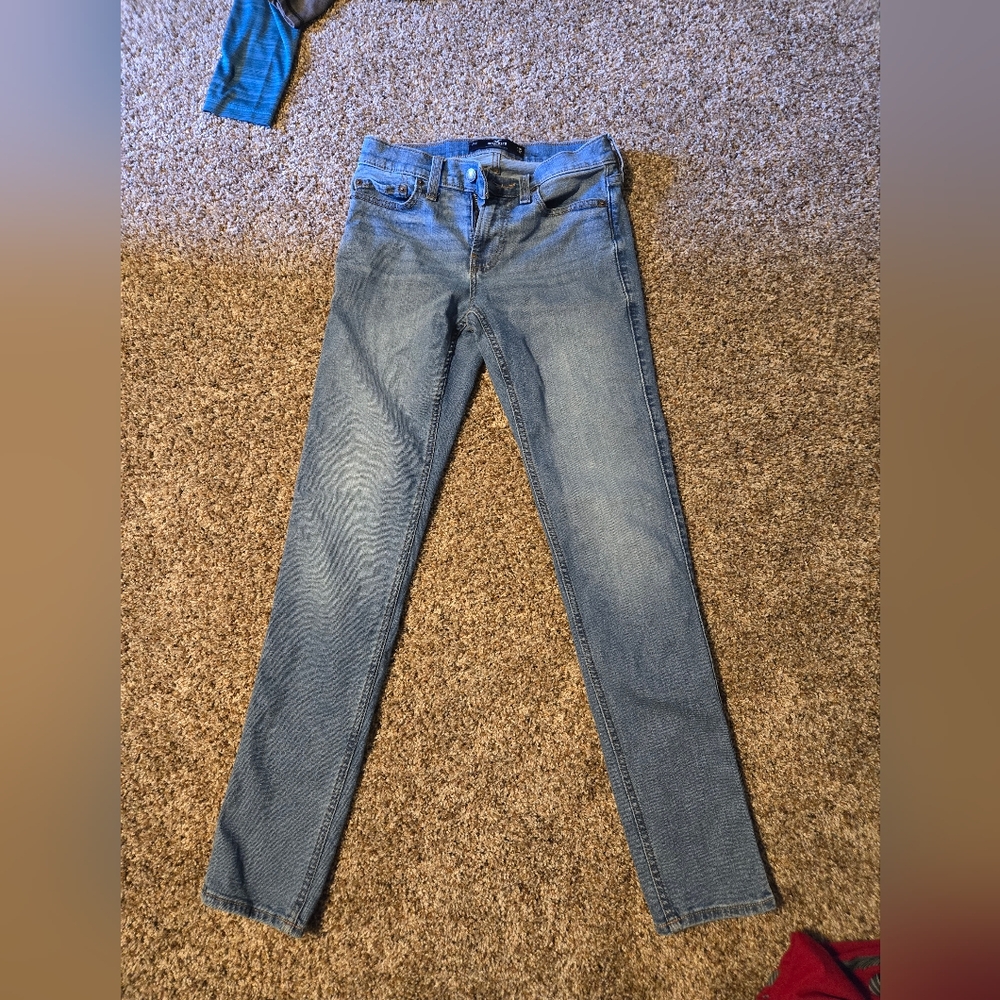 Hollister size 26/32 skinny